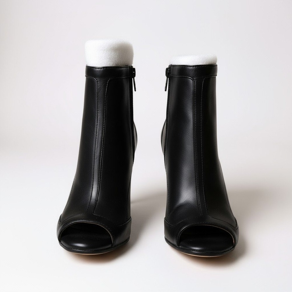 Charles David Courter Black Leather Peep Toe Ankle Booties Women's 9M Baddie